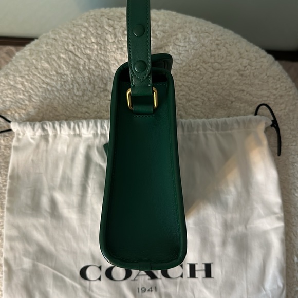 Coach Geometric Turnlock Bag - Picture 6 of 8
